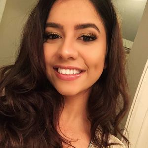 Meet your Posher, Fatima